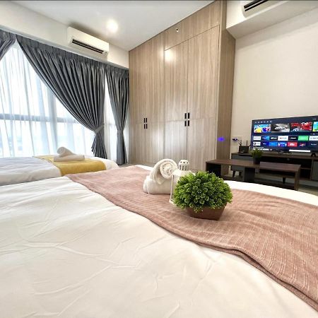 Free Parking # 2 Bed Family Bellsuite - Sepang Klia Kota Warisan Eksteriør bilde