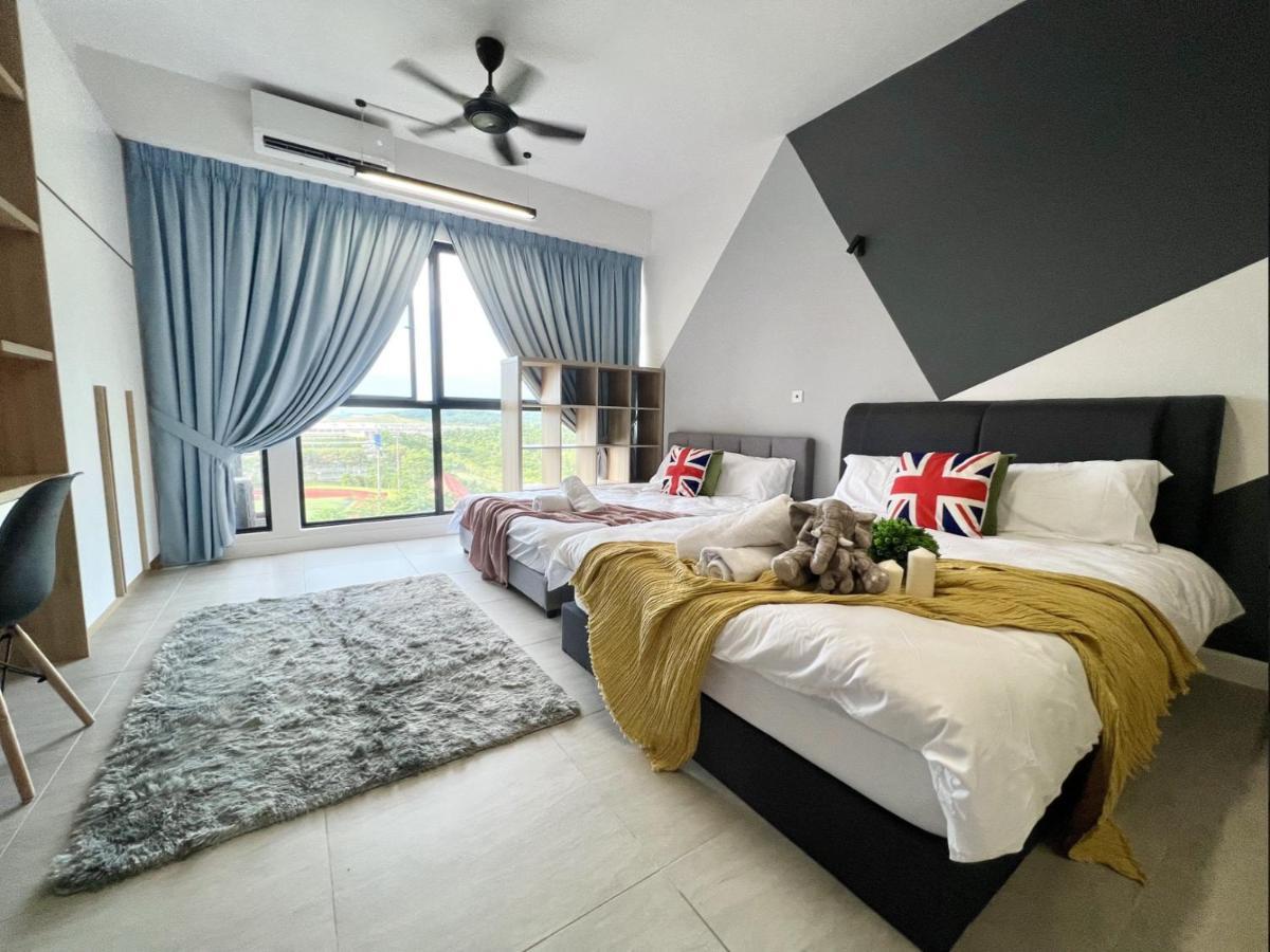 Free Parking # 2 Bed Family Bellsuite - Sepang Klia Kota Warisan Eksteriør bilde