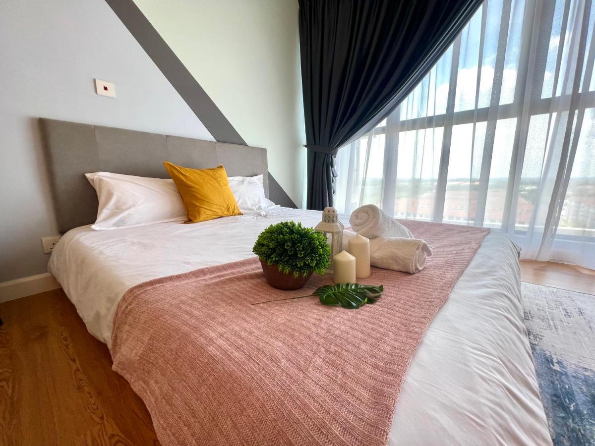 Free Parking # 2 Bed Family Bellsuite - Sepang Klia Kota Warisan Eksteriør bilde